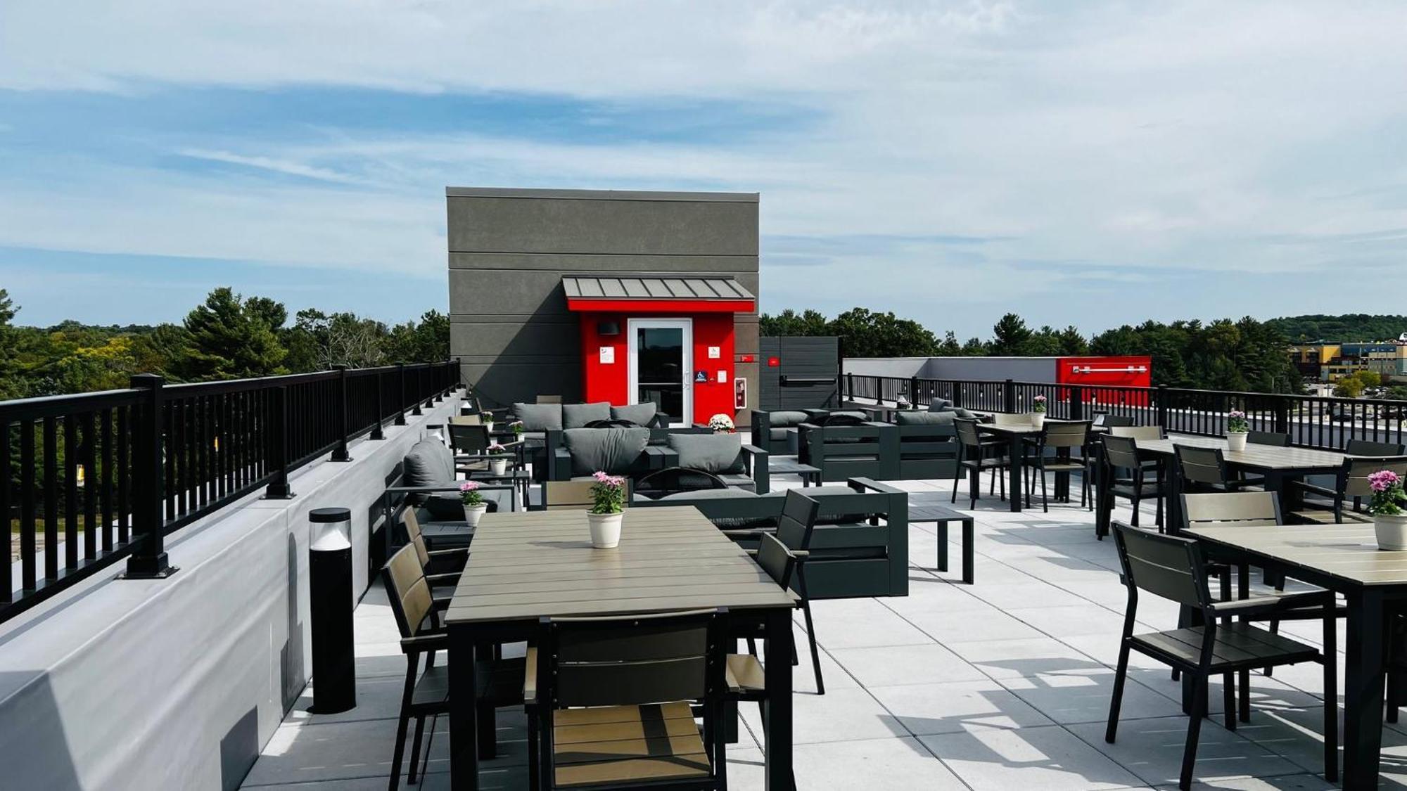Avid Hotel Wisconsin Dells Lake Delton By Ihg Ngoại thất bức ảnh